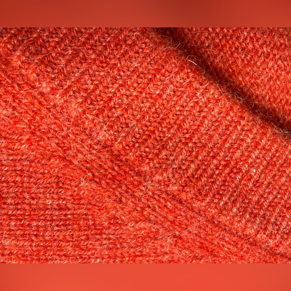 Gorgeous Deep Orange Cashmere V-Neck, Men’s XL. - Picture 4 of 8